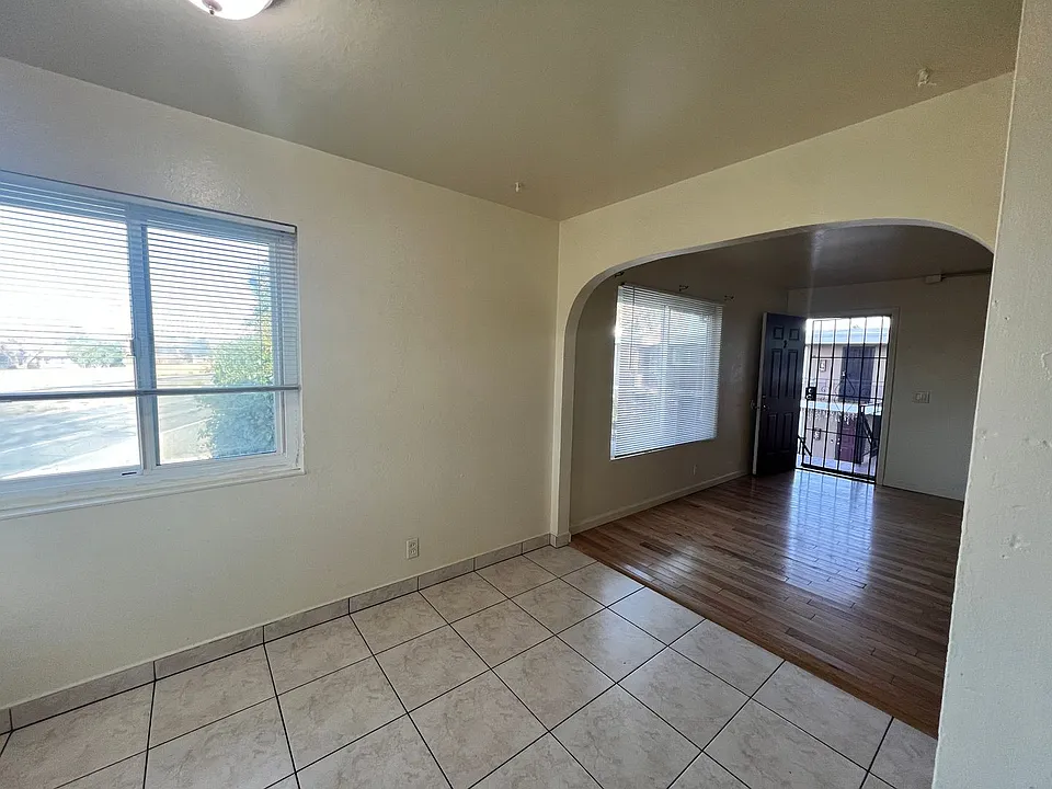 560 - 2870 Almaden Expwy