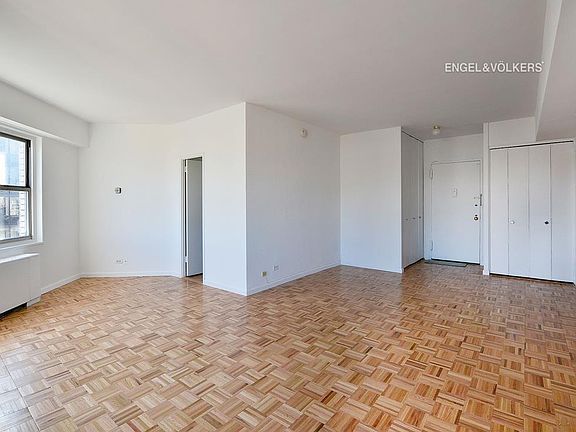 5th image of 155 W 68th St APT 2128