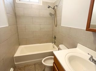 159 21st St APT 1, Irvington, NJ 07111