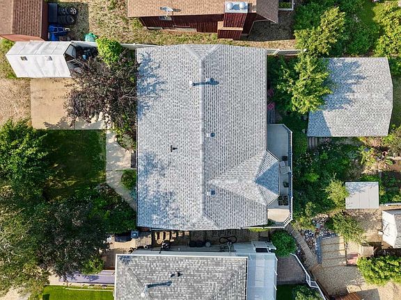 4th image of 10801 W 89th St