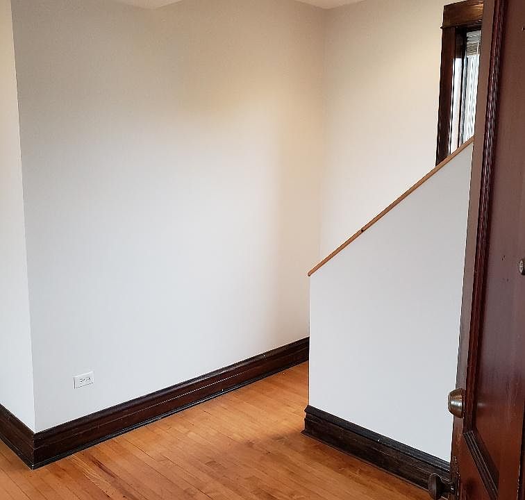 1st image of 2247 W Medill Ave APT 3R