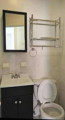 Rented by Sterling Holdings | media 35