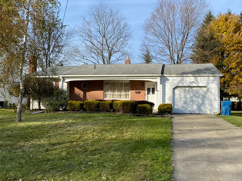 438 Jaronte Dr