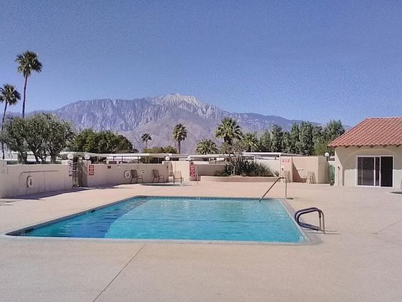 4th image of 14777 Palm Dr