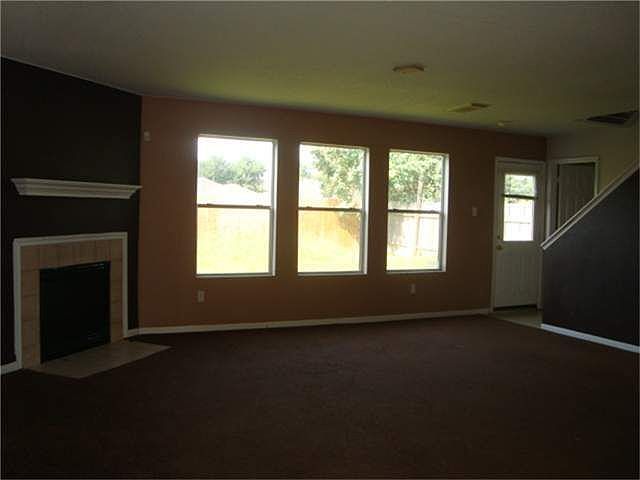 2nd image of 1135 Pennygent Ln