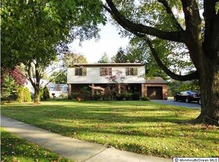 174 Leslie Ln, Middletown, NJ 07748