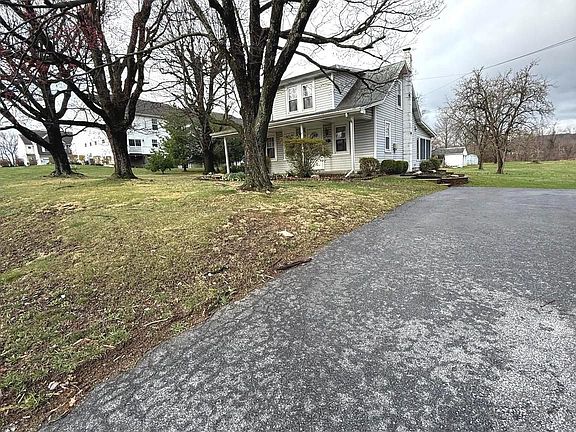 2nd image of 4324 Valley Rd