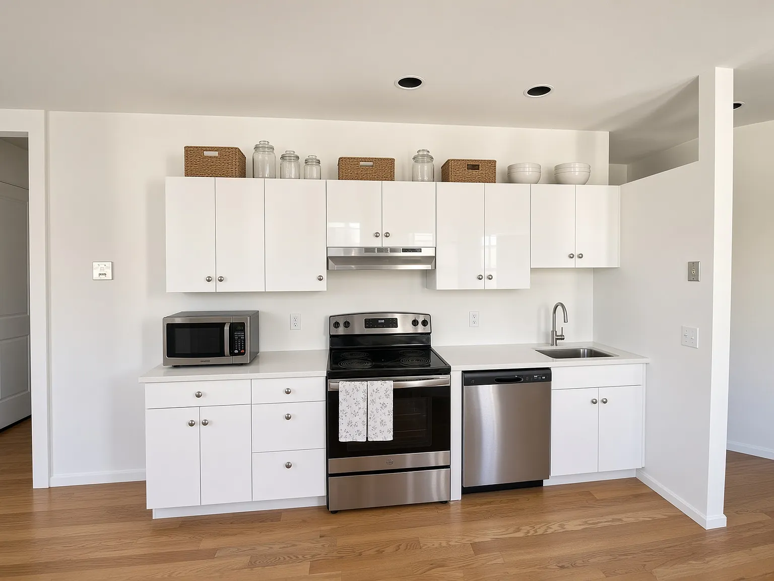 Mansfield St, Boston — Photo 1