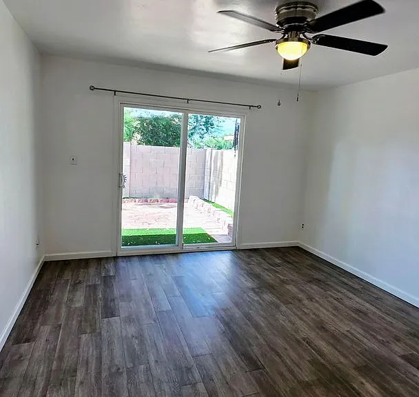 708 E Colgate Dr — Photo 21