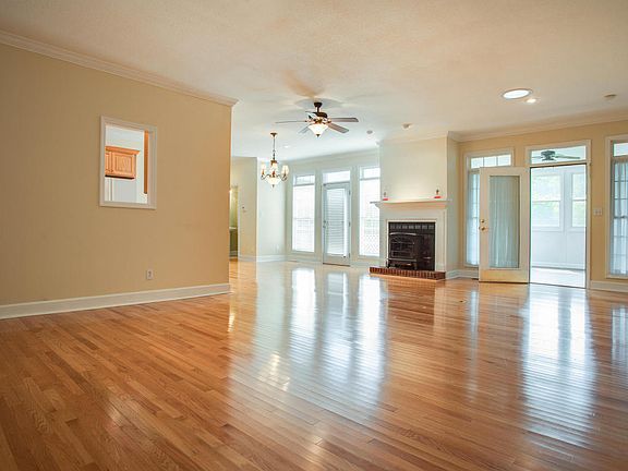 4th image of 7234 Jubilee Ct