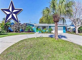 3480 NE Linda Dr, Jensen Beach, FL 34957