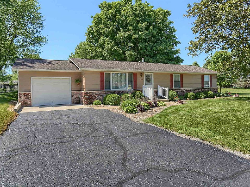 1st image of 1607 Villa Ct