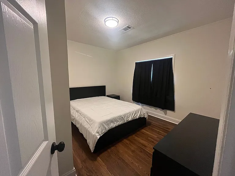 908 Maury St — Photo 22