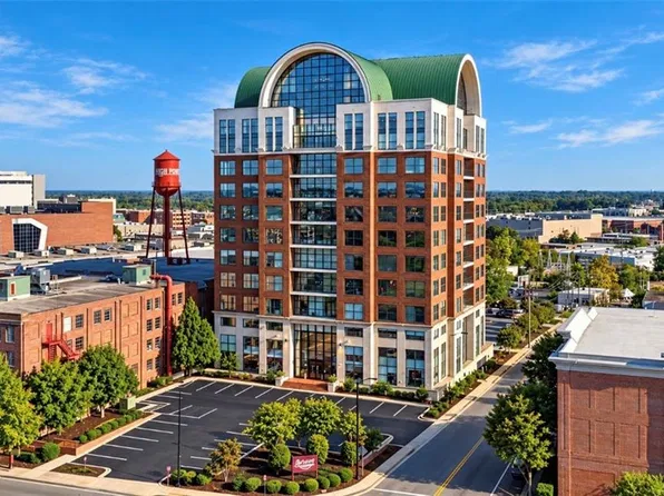 317 W High Ave #15A, High Pt, NC 27260