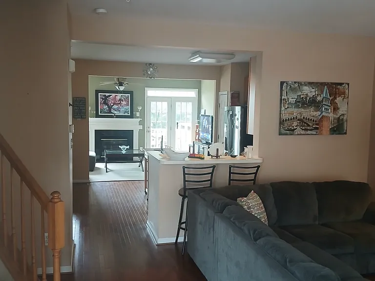 25458 Paine St — Photo 3
