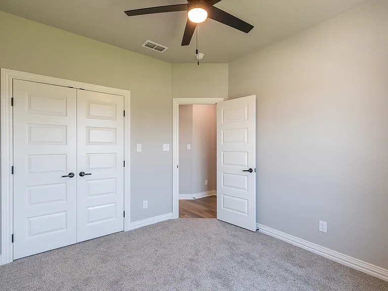 7701 Sawdust Trl — Photo 23