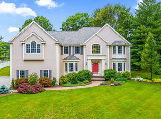 8 Boutwell Rd, Andover, MA 01810