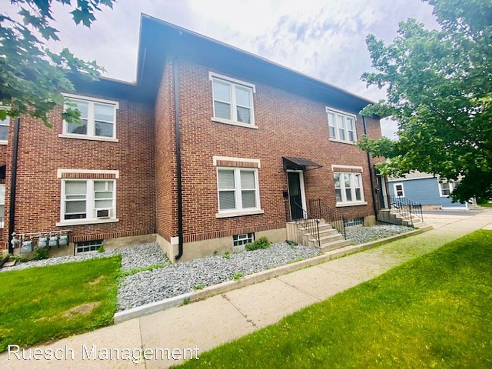 1st image of 301 Quincy St #301
