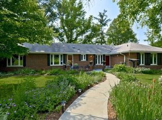 1871 Charmwood Ct, Saint Louis, MO