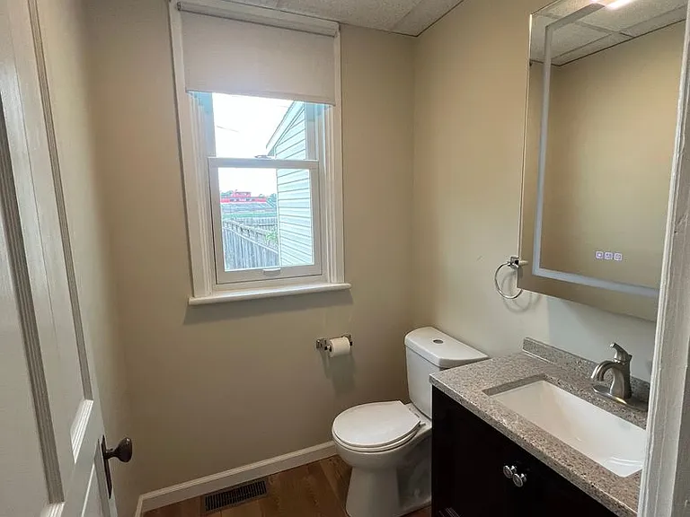 50 Wilson St — Photo 8