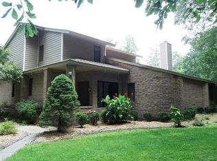 524 Woodards Ford Rd, Chesapeake, VA 23322