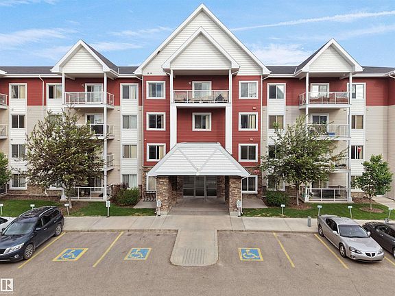 3rd image of 2203 44th Ave NW #415