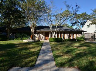 523 Ashford Forest Dr, Houston, TX 77079