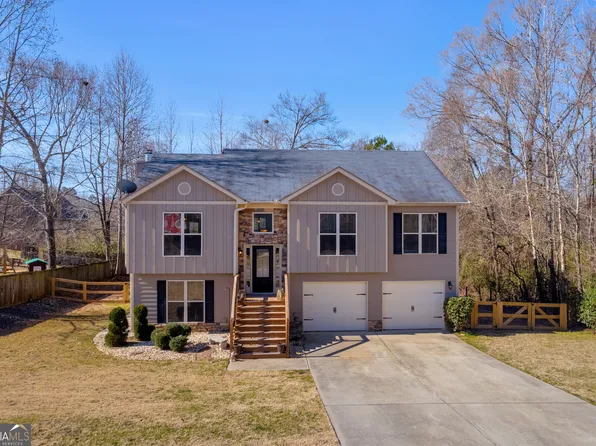 45 Coopers Hawk Ln, Jefferson, GA 30549