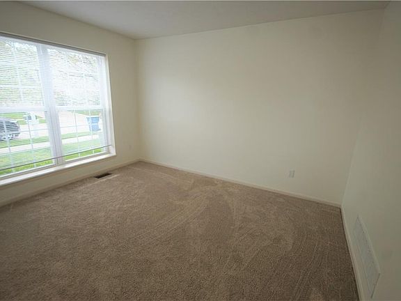 4th image of 8808 Belton Dr