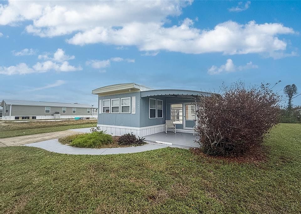 1st image of 1397 KINGFISHER DRIVE