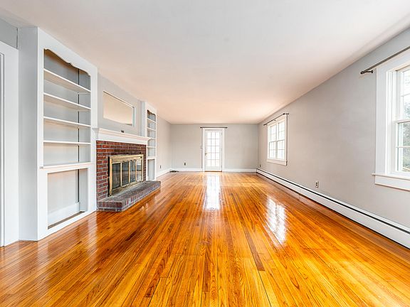 3rd image of 64 Pitcher's Way