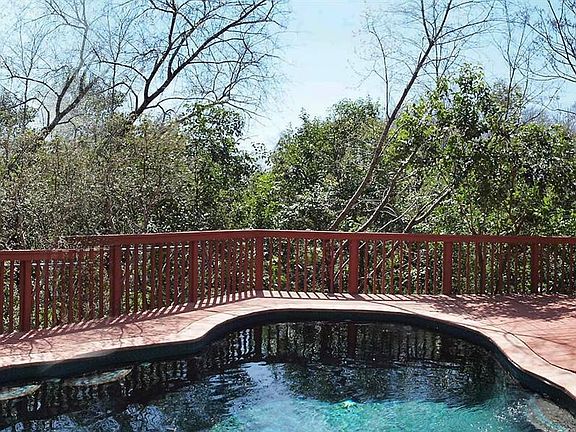 5th image of 4607 Laurel Canyon Dr