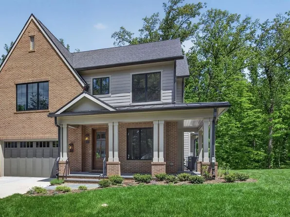 7601 Maryknoll Ave, Bethesda, MD 20817