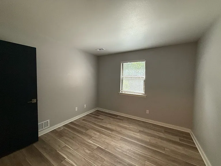 CherryVale Apartments — Photo 71