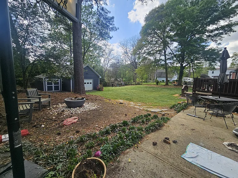 3293 Covington Hwy — Photo 13