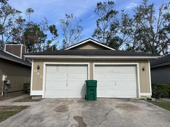 945 McAfina Trl, Valdosta, GA 31602