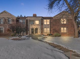 4414 Knightsbridge Ln, West Bloomfield, MI 48323