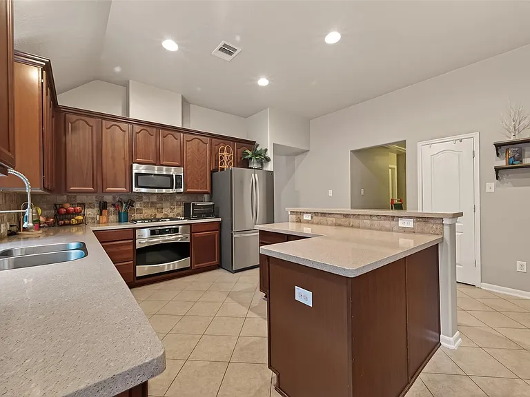 11518 Columbia Pines Ln — Photo 21