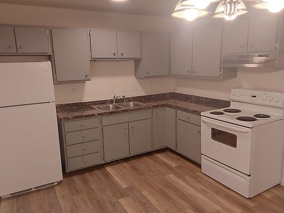 3rd image of 514 22nd St APT 1