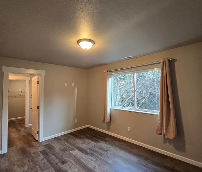 4265 Sequoia Loop — Photo 4