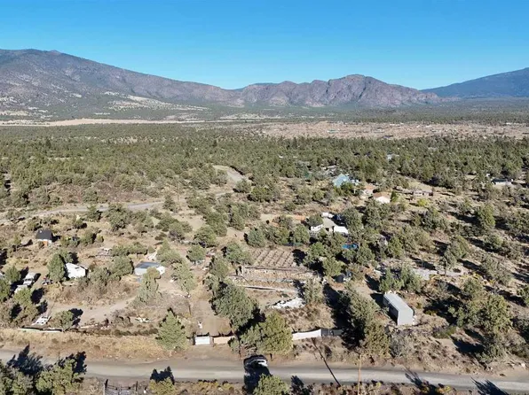 2 Nemeth Dr, Montague, CA 96064