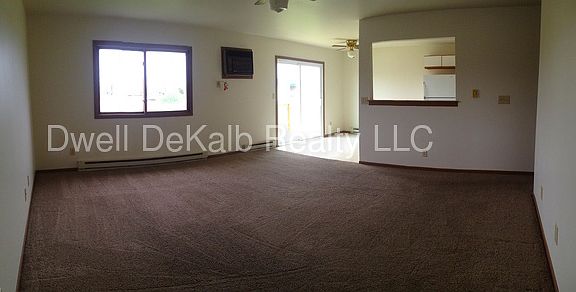 2nd image of 319 Barberry Ct