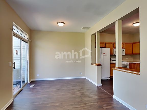 4th image of 953 Mesa Dr