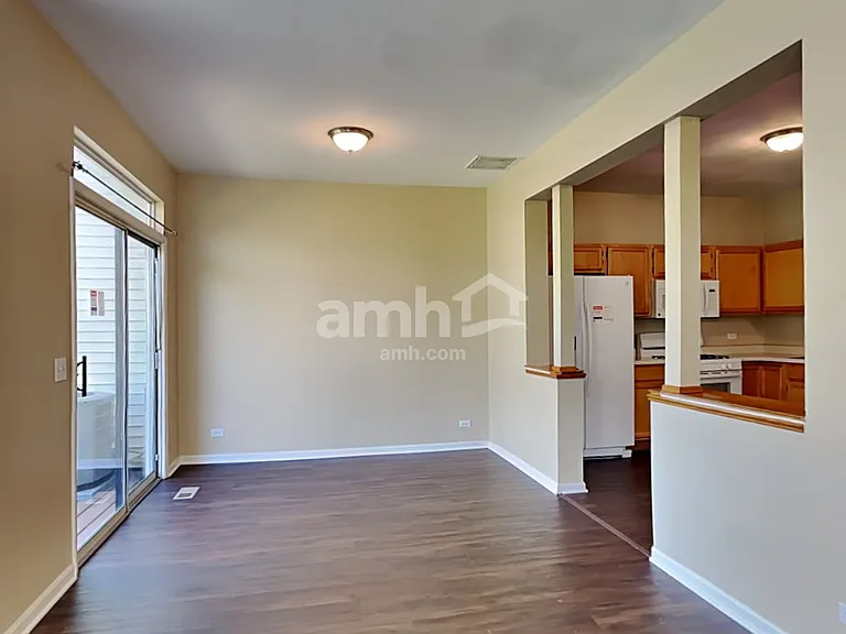 953 Mesa Dr — Photo 4