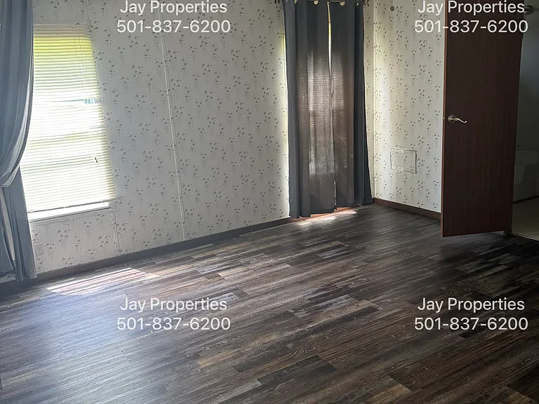 152 Cole Dr — Photo 6