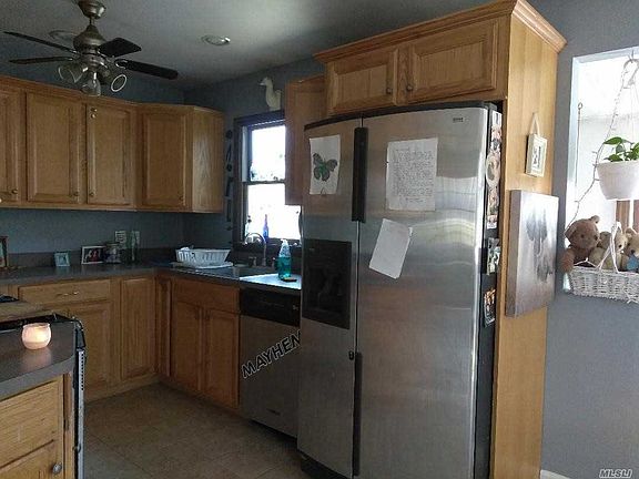 3rd image of 112 Lynbrook Dr