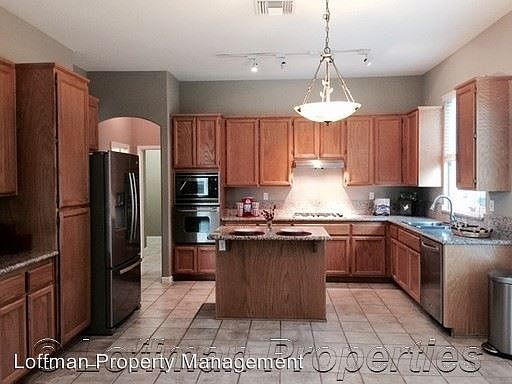 2nd image of 1828 Hilmerton Cir