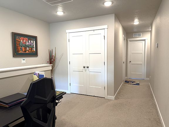 2nd image of 503 N Tessa Ln