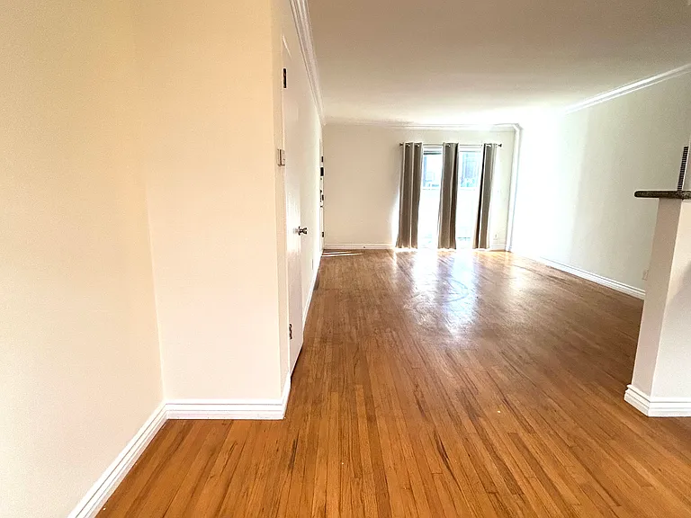 1332 N Citrus Ave #1 — Photo 5