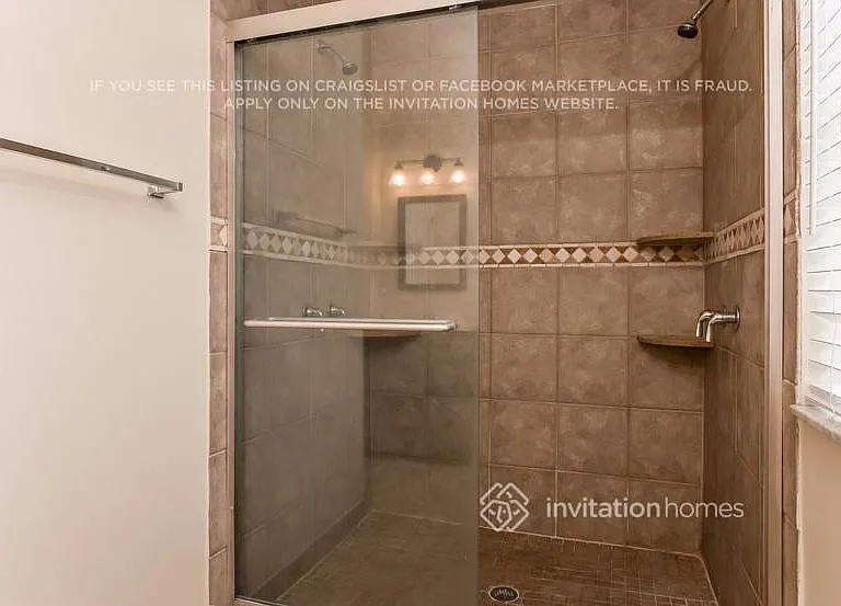 5756 Strawberry Lakes Cir — Photo 21